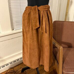 vintage bohemian suede tie front midi aline 80s brown skirt (very chloe!!!)
